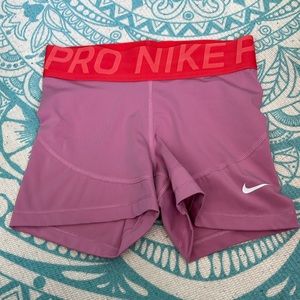 nike pro 3in shorts